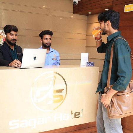 Perfectstayz Sagar Near Golden Temple Amritsar Exterior photo