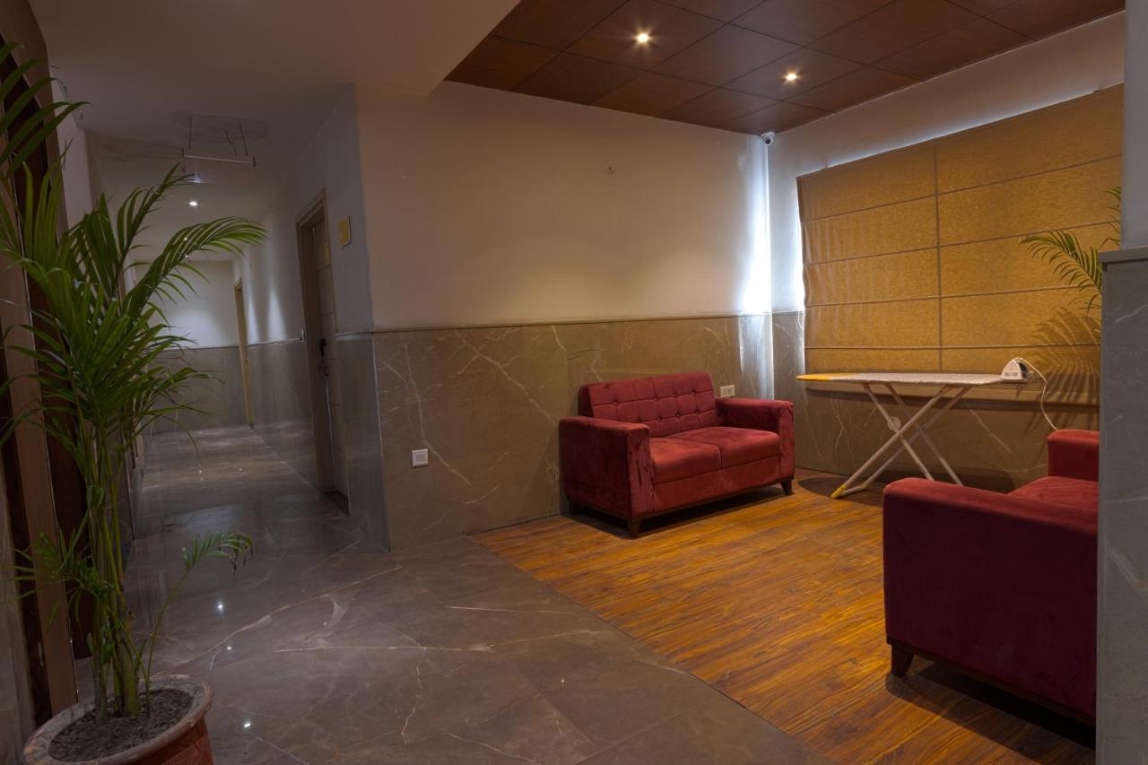 Perfectstayz Sagar Near Golden Temple Amritsar Exterior photo