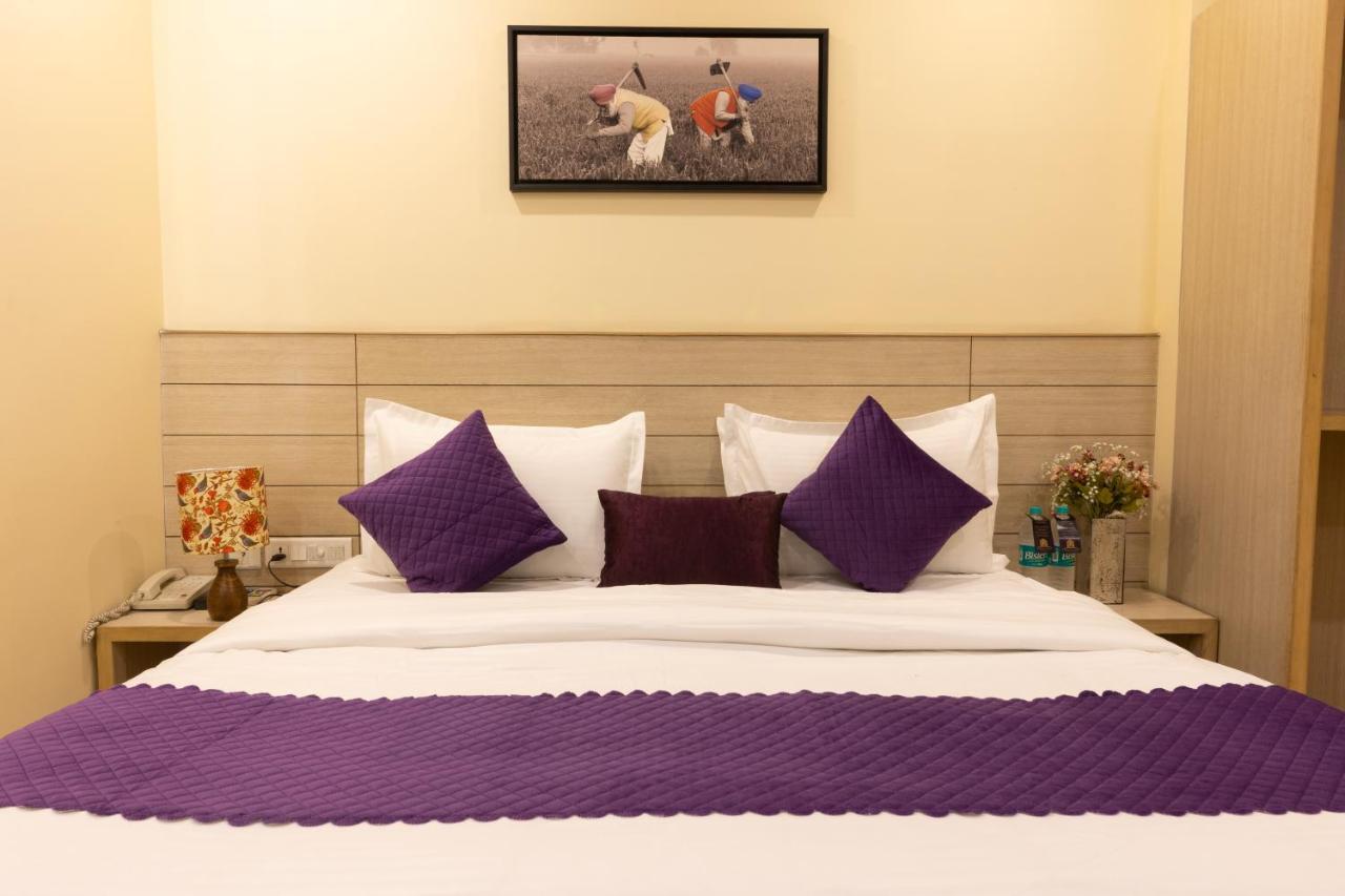 Perfectstayz Sagar Near Golden Temple Amritsar Exterior photo