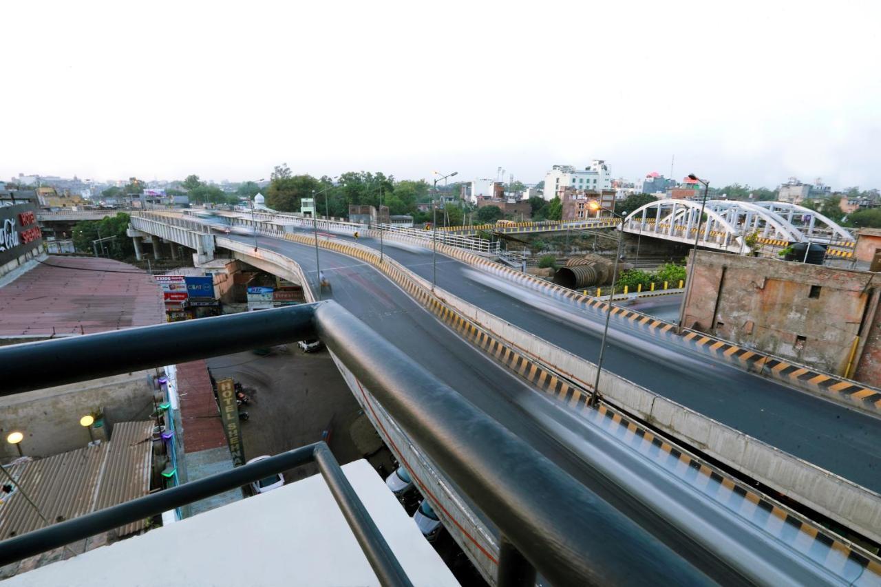 Perfectstayz Sagar Near Golden Temple Amritsar Exterior photo