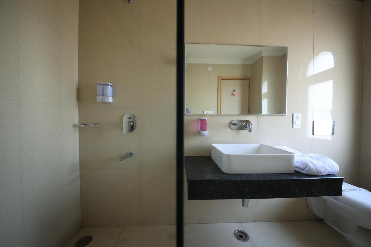 Perfectstayz Sagar Near Golden Temple Amritsar Exterior photo