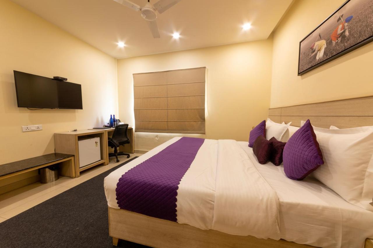Perfectstayz Sagar Near Golden Temple Amritsar Exterior photo